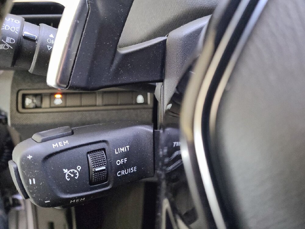 Occasion PEUGEOT 5008 5008 Hybrid 136 e-DCS6 - Allure Pack