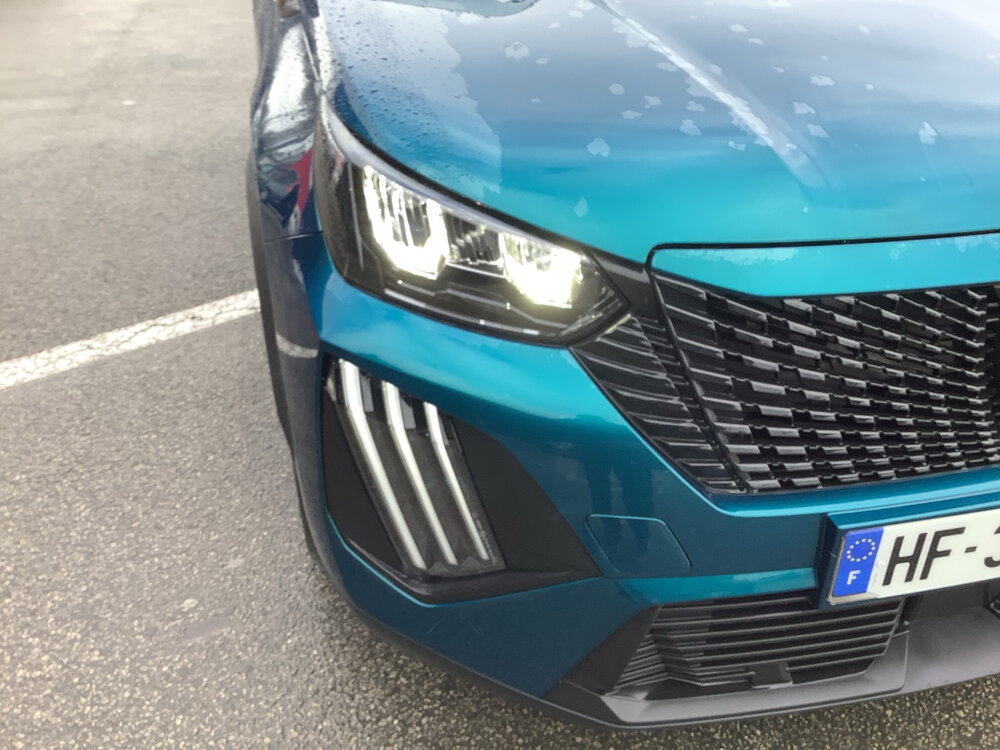 Occasion PEUGEOT 2008 2008 Hybrid 145 e-DCS6 - Style