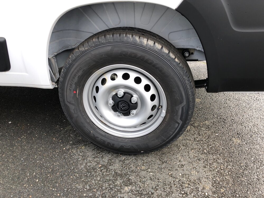 Occasion PEUGEOT Boxer BOXER FGN TOLE 3.5 T L2H2 140 S&S BVA8