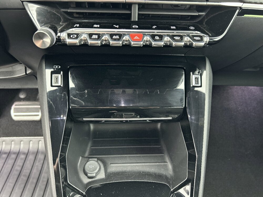 Occasion PEUGEOT 2008 2008 Electrique 136 ch - GT