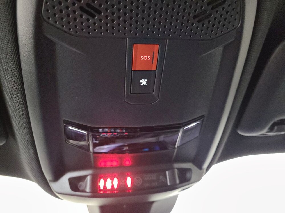 Occasion PEUGEOT 2008 2008 PureTech 130 S&S EAT8 - GT