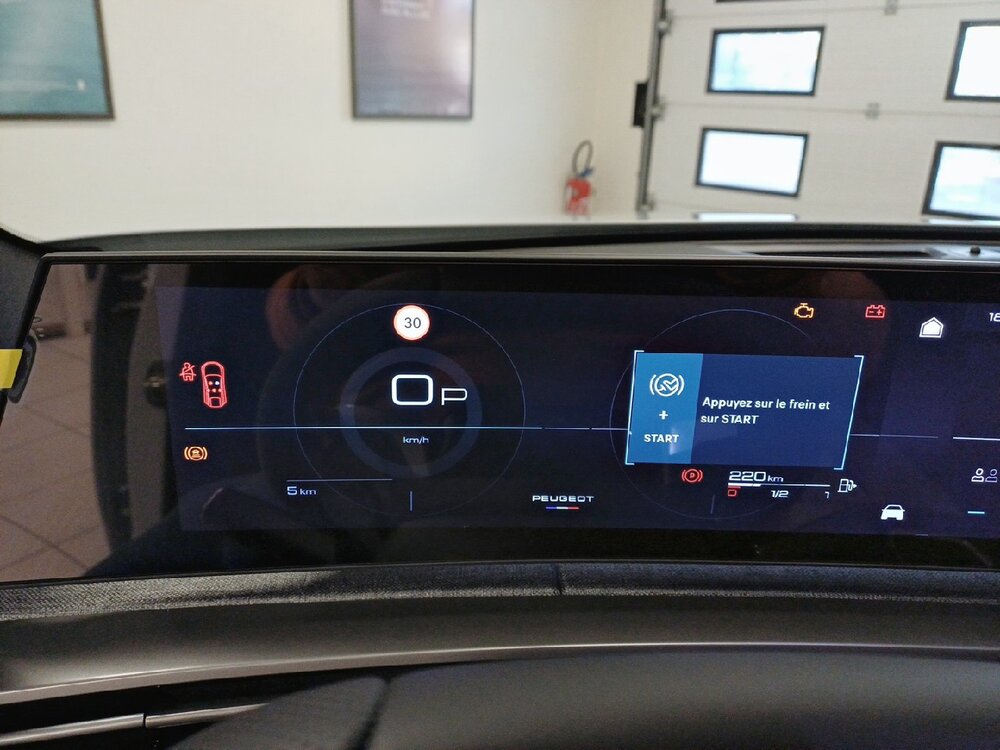 Occasion PEUGEOT 3008 3008 Hybrid 145 e-DCS6 - GT