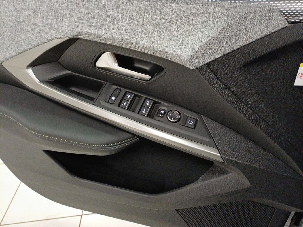 Occasion PEUGEOT 3008 3008 Hybrid 145 e-DCS6 - GT