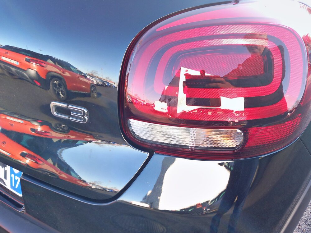 Occasion CITROEN C3 C3 PureTech 110 S&S EAT6 - Shine Pack