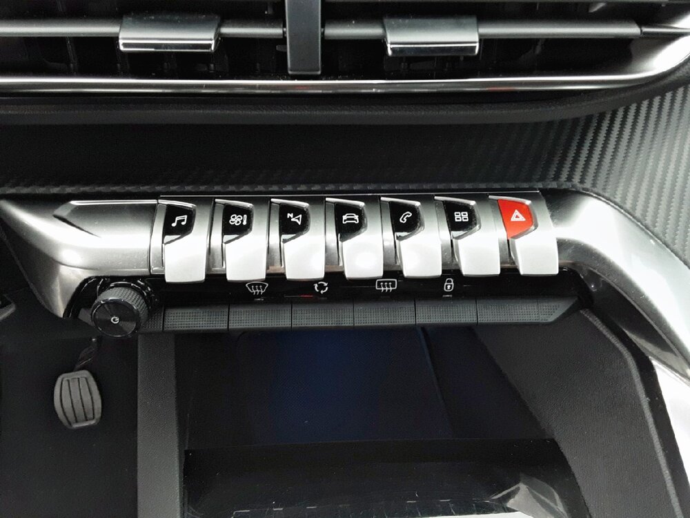 Occasion PEUGEOT 3008 3008 PureTech 130ch S&S BVM6 - Active Pack