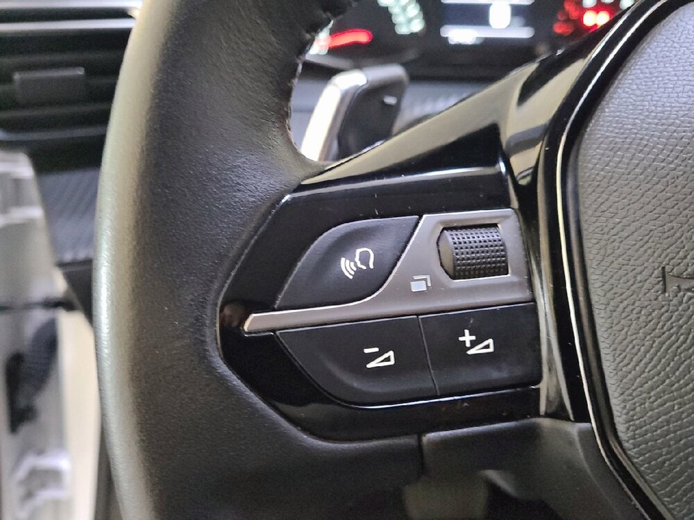 Occasion PEUGEOT 208 208 PureTech 100 S&S EAT8 - Allure