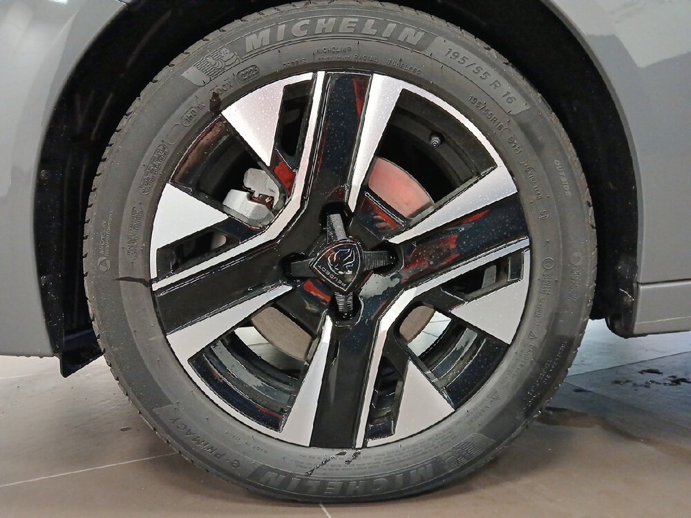 Occasion PEUGEOT 208 208 Hybrid 110 e-DCS6 - Allure
