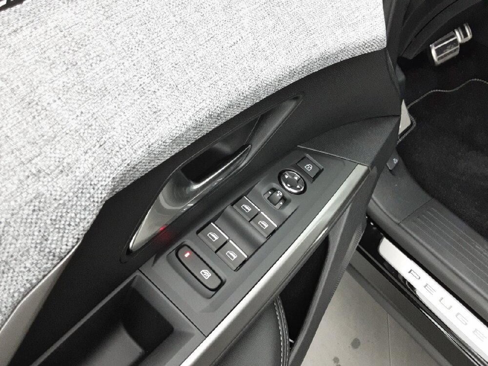 Occasion PEUGEOT 3008 3008 Hybrid 145 e-DCS6 - GT