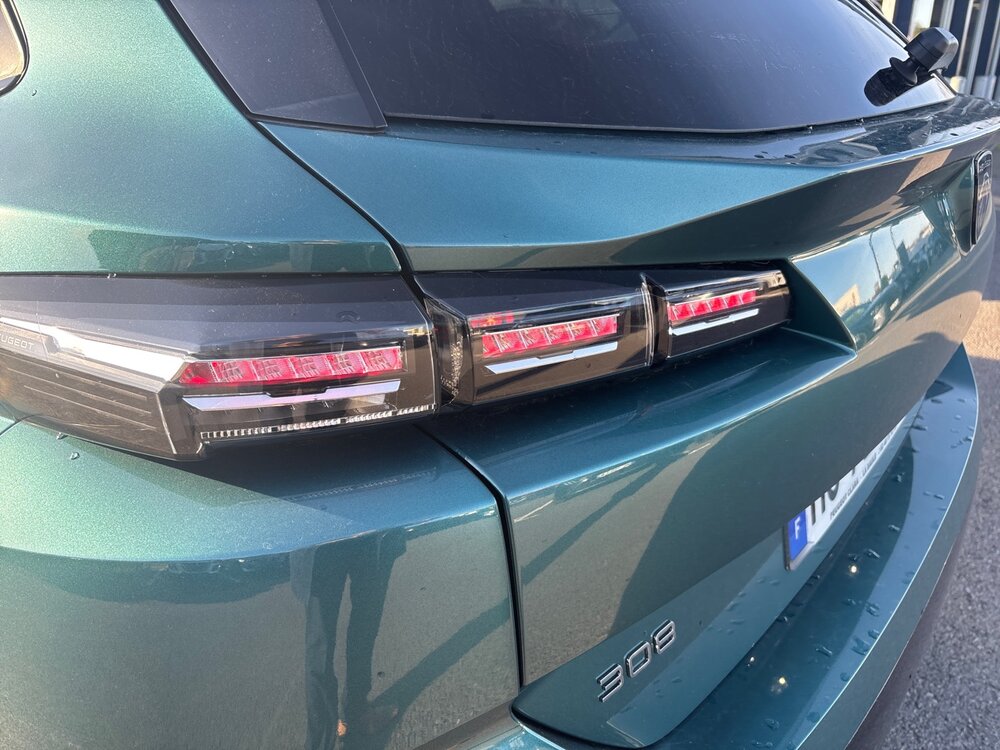 Occasion PEUGEOT 308 308 SW Hybrid 145 e-DCS6 - Allure