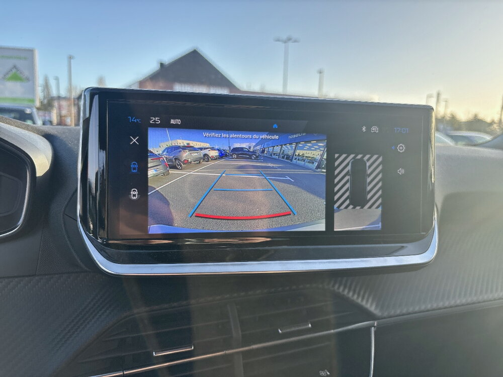 Occasion PEUGEOT 2008 2008 Hybrid 145 e-DCS6 - série spéciale ENVY