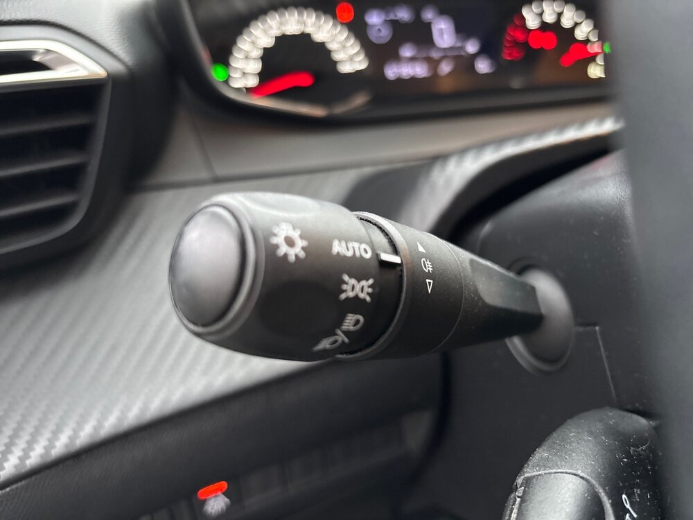 Occasion PEUGEOT 208 208 PureTech 75 S&S BVM5