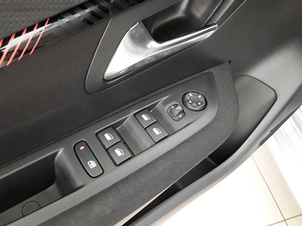 Occasion PEUGEOT 208 208 PureTech 75 S&S BVM5