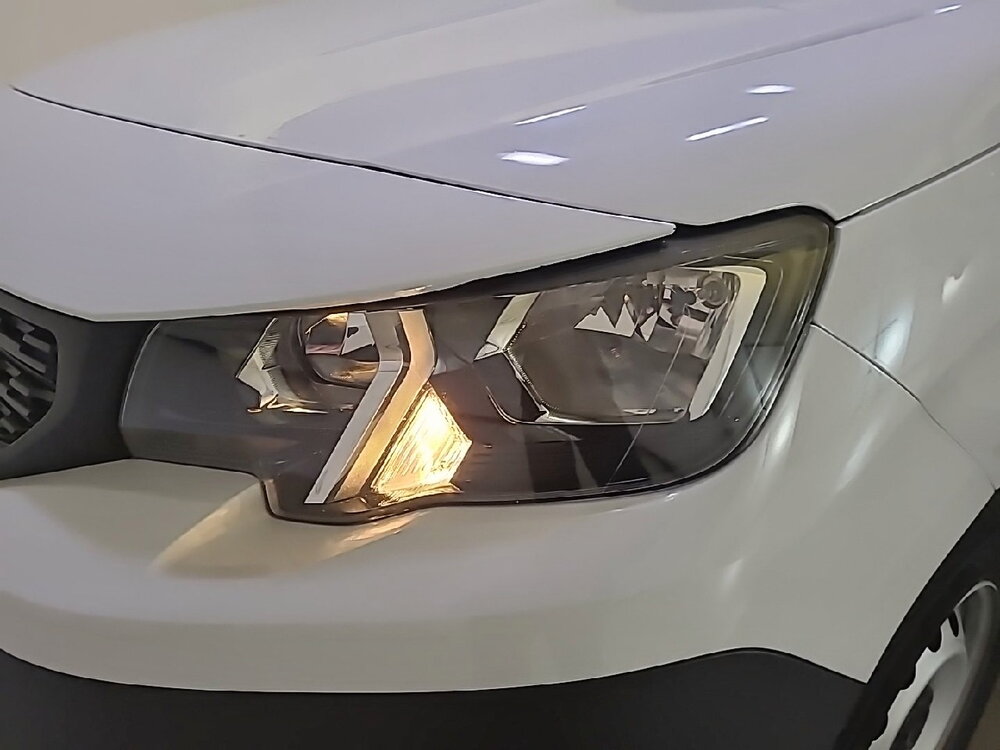 Occasion PEUGEOT Partner PARTNER FOURGON M 950 KG BLUEHDI 100 S&S BVM6