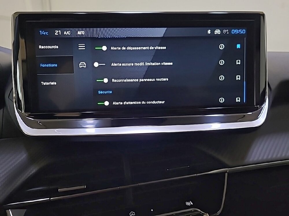 Occasion PEUGEOT 208 208 Hybrid 110 e-DCS6 - Allure