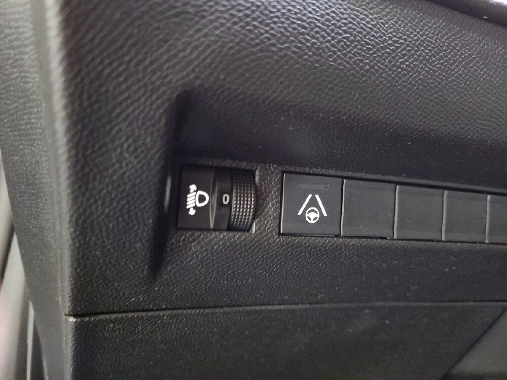 Occasion PEUGEOT 208 208 Hybrid 110 e-DCS6 - Allure