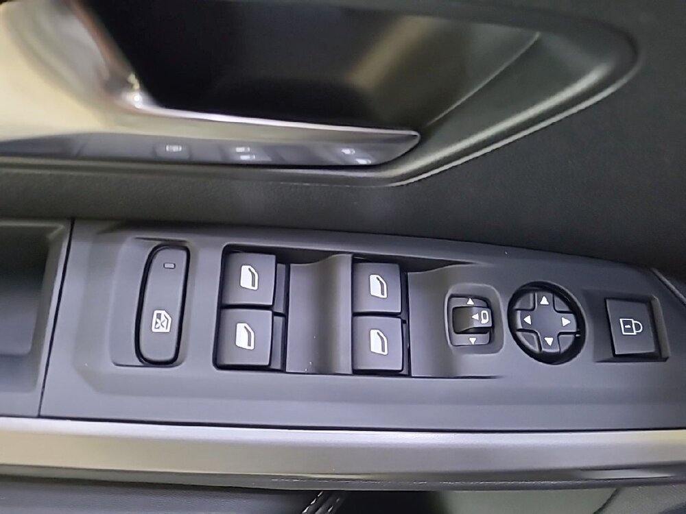 Occasion PEUGEOT 5008 5008 Hybrid 136 e-DCS6 - Allure