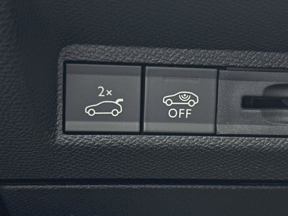 Occasion PEUGEOT 3008 3008 Hybrid 145 e-DCS6 - GT