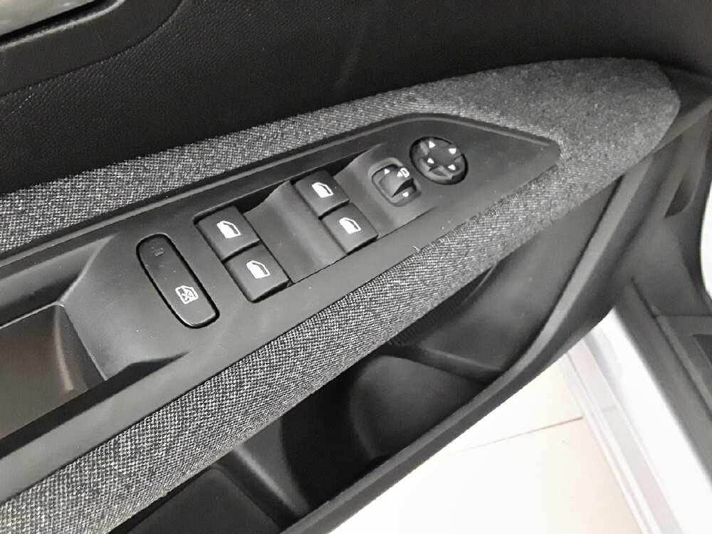 Occasion PEUGEOT 3008 3008 BlueHDi 130ch S&S EAT8 - Active Pack