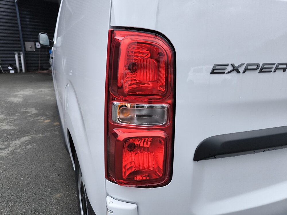 Occasion PEUGEOT Expert EXPERT FGN M BLUEHDI 145 S&S EAT8