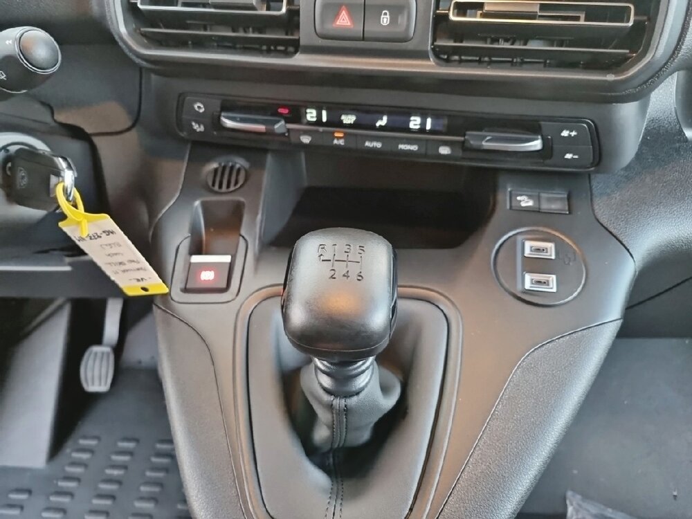 Occasion PEUGEOT Partner PARTNER FOURGON M 650 KG BLUEHDI 100 S&S BVM6