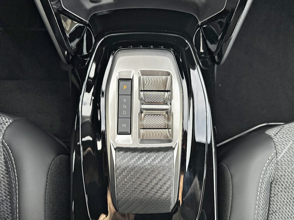 Occasion PEUGEOT 2008 2008 Hybrid 145 e-DCS6 - série spéciale ENVY