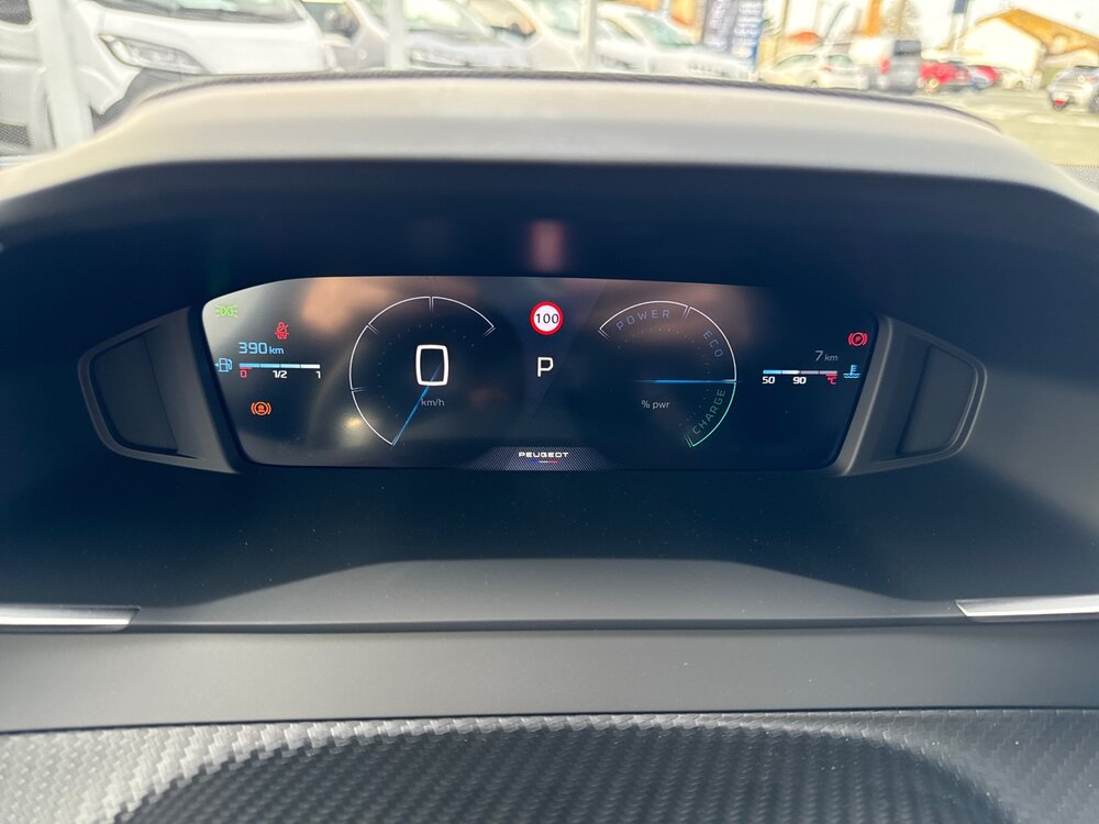 Occasion PEUGEOT 2008 2008 Hybrid 145 e-DCS6 - série spéciale ENVY