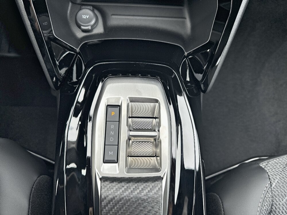 Occasion PEUGEOT 2008 2008 Hybrid 145 e-DCS6 - série spéciale ENVY