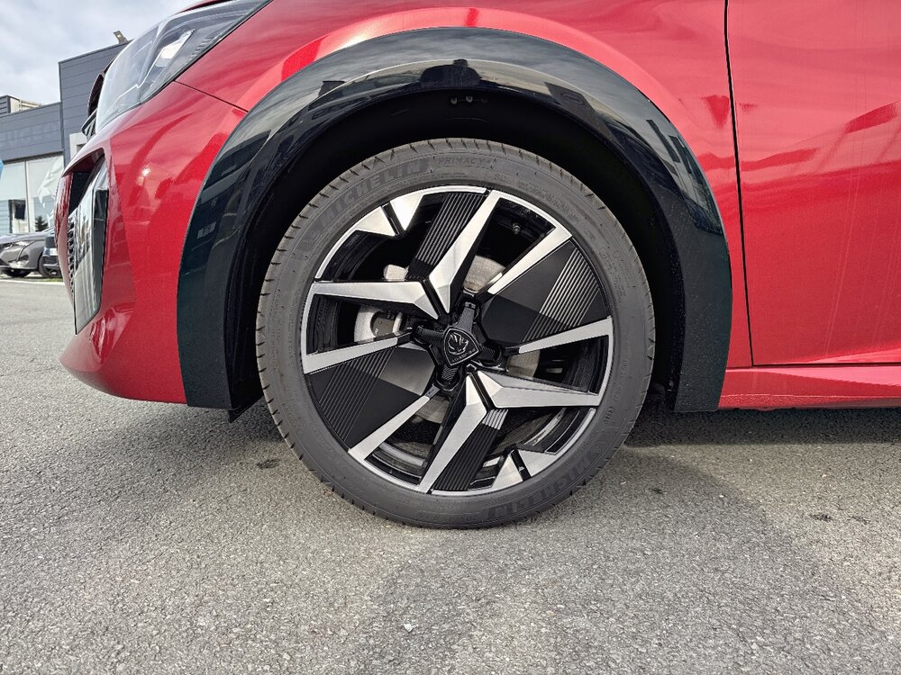 Occasion PEUGEOT 208 208 Hybrid 110 e-DCS6 - série spéciale ENVY