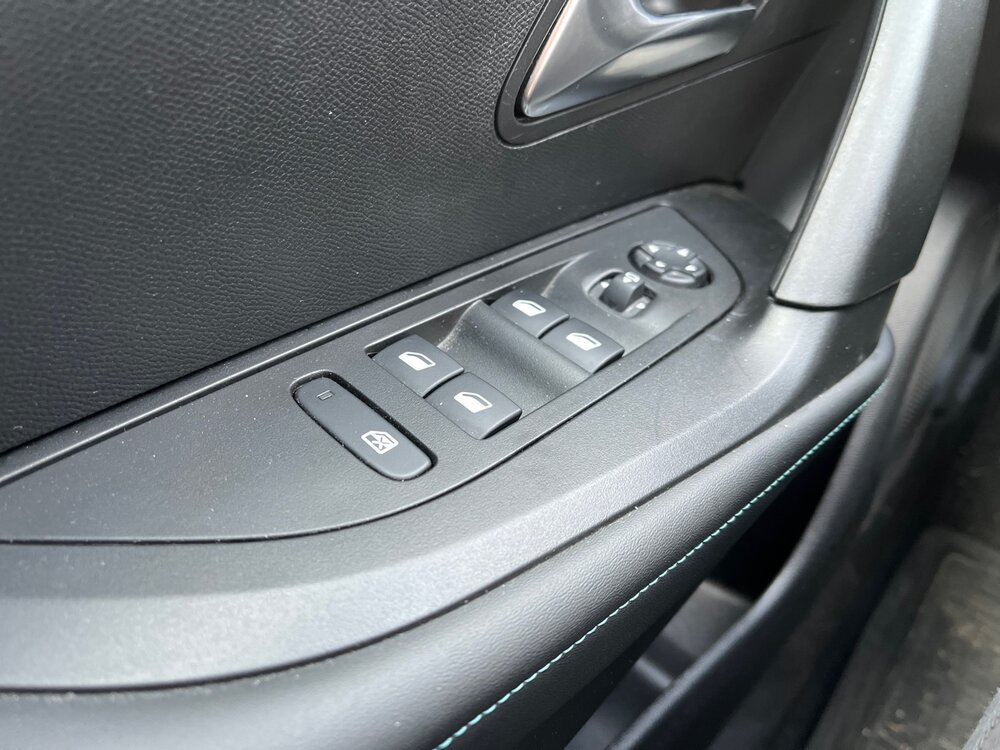 Occasion PEUGEOT 2008 2008 BlueHDi 130 S&S EAT8 - Allure