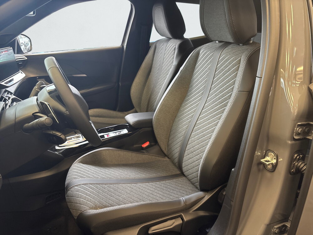 Occasion PEUGEOT 2008 2008 Hybrid 145 e-DCS6 - série spéciale ENVY