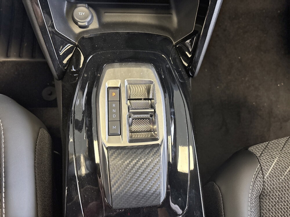 Occasion PEUGEOT 2008 2008 Hybrid 145 e-DCS6 - série spéciale ENVY