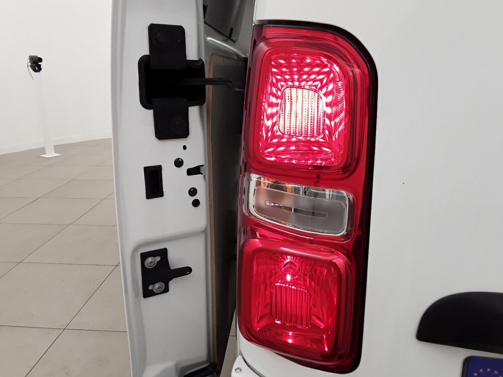 Occasion PEUGEOT Expert EXPERT FGN TOLE STANDARD BLUEHDI 180 S&S EAT8 - ASPHALT