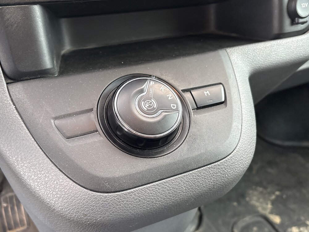 Occasion PEUGEOT Expert EXPERT FGN TOLE STANDARD BLUEHDI 180 S&S EAT8 - ASPHALT