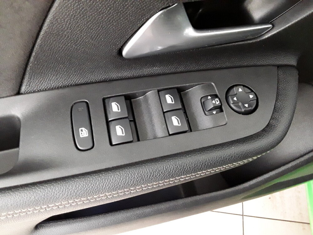 Occasion OPEL Mokka Mokka Electrique 136 ch & Batterie 50 kWh - Ultimate