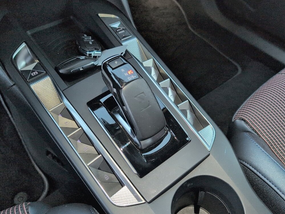 Occasion DS DS3 Crossback DS3 Crossback E-Tense - Ines de la Fressange Paris