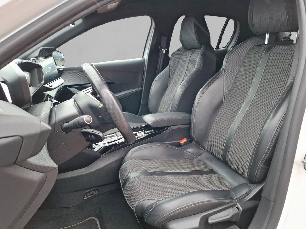 Occasion PEUGEOT 208 208 Electrique 50 kWh 136ch - GT