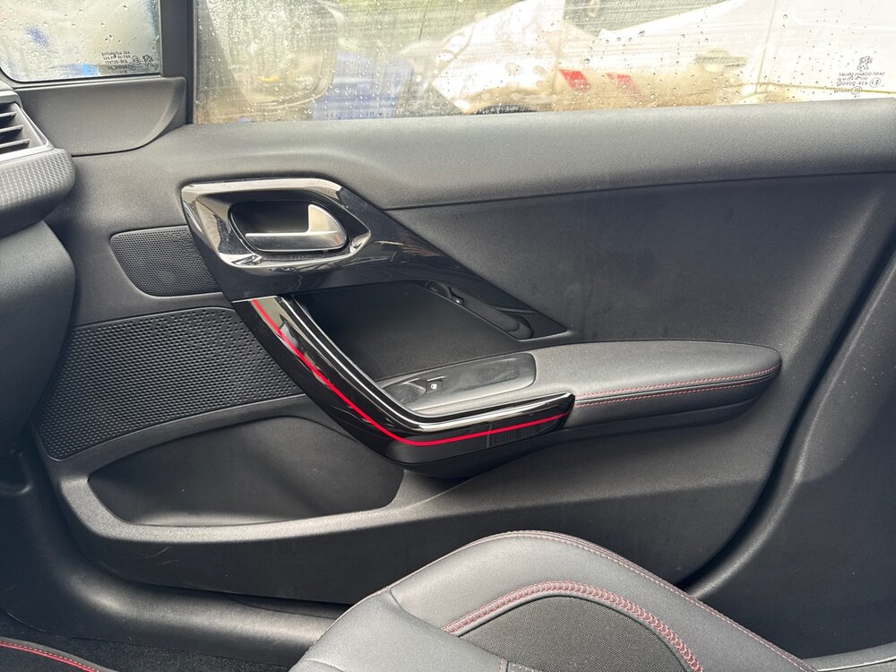 Occasion PEUGEOT 2008 2008 BlueHDi 120ch S&S EAT6 - GT Line