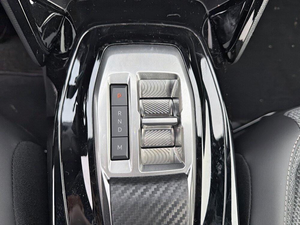 Occasion PEUGEOT 2008 2008 Hybrid 145 e-DCS6 - série spéciale ENVY