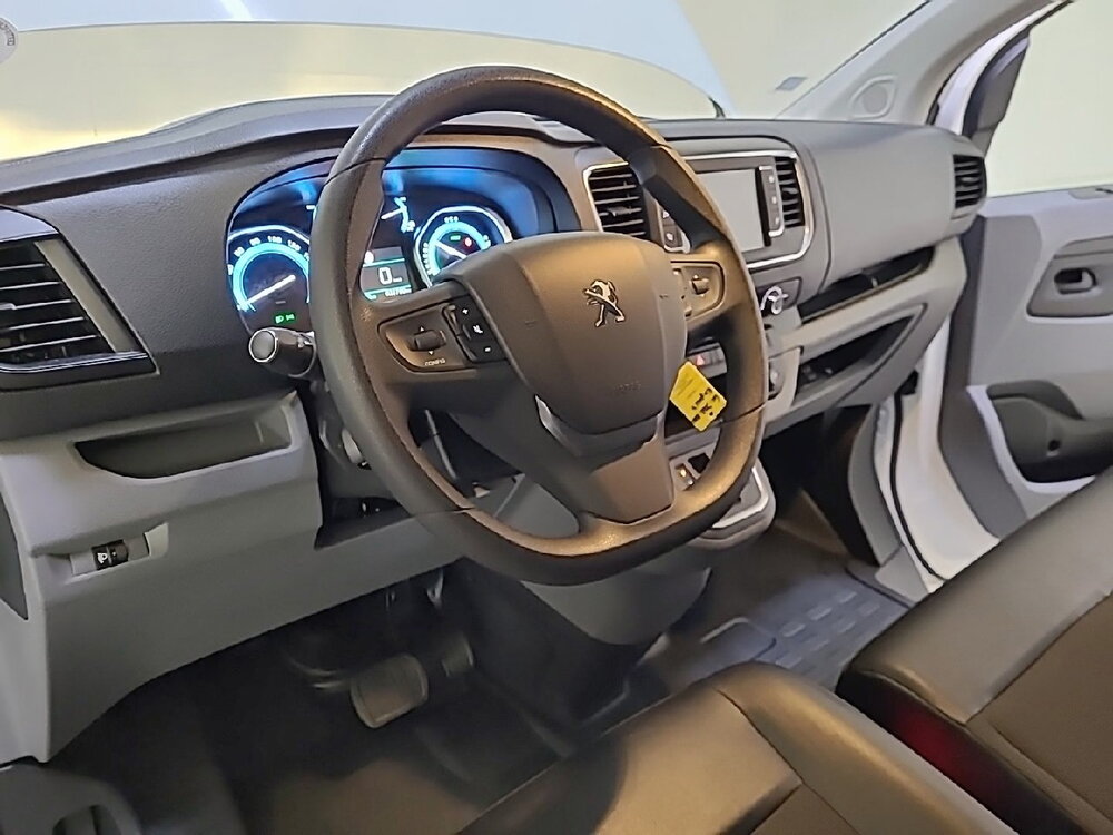 Occasion PEUGEOT Expert EXPERT FGN TOLE STANDARD ELECTRIQUE 50KWH 136 - PREMIUM