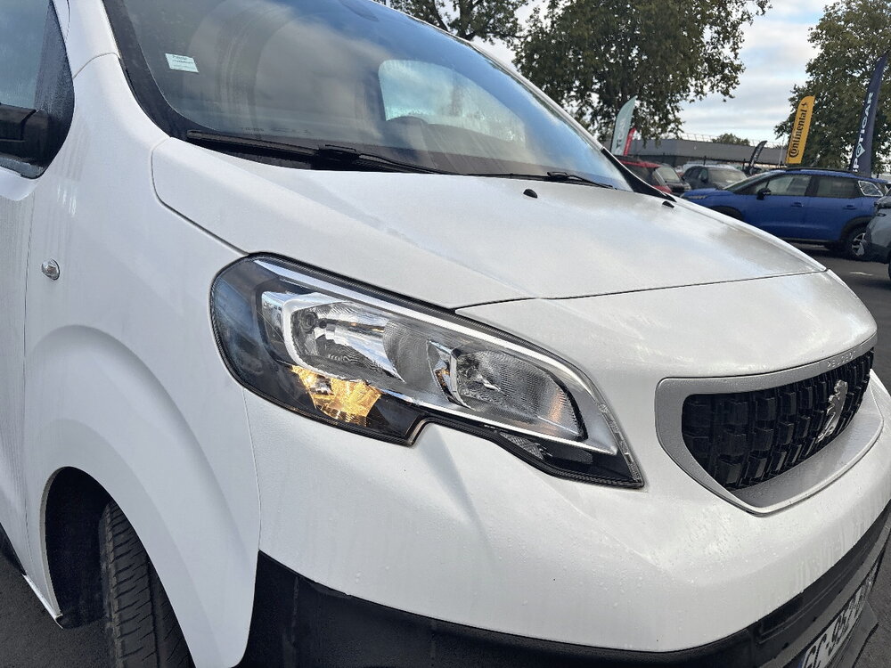 Occasion PEUGEOT Expert EXPERT FGN TOLE STANDARD ELECTRIQUE 50KWH 136 - PREMIUM