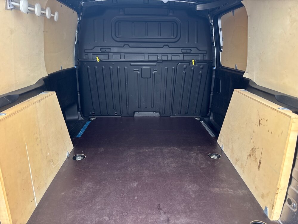 Occasion PEUGEOT Partner PARTNER FOURGON STANDARD 650 KG BLUEHDI 100 S&S BVM6 - ASPHALT