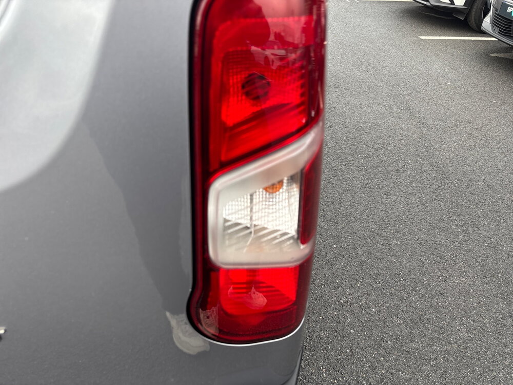 Occasion PEUGEOT Partner PARTNER FOURGON STANDARD 650 KG BLUEHDI 100 S&S BVM6 - ASPHALT