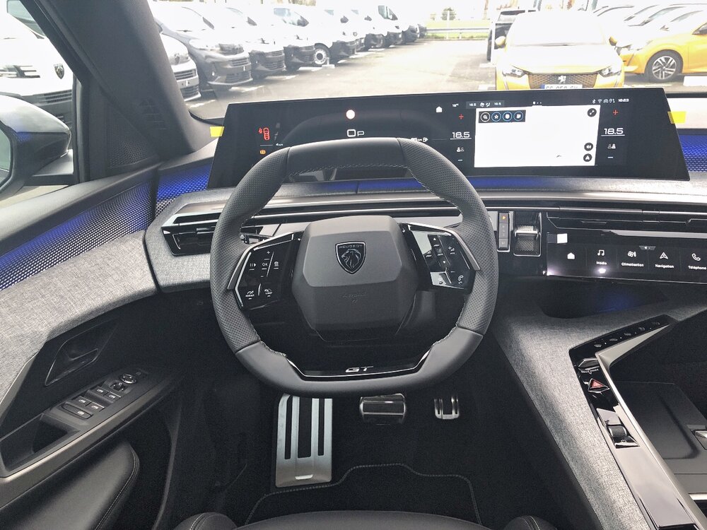 Occasion PEUGEOT 3008 3008 Hybrid 145 e-DCS6 - GT