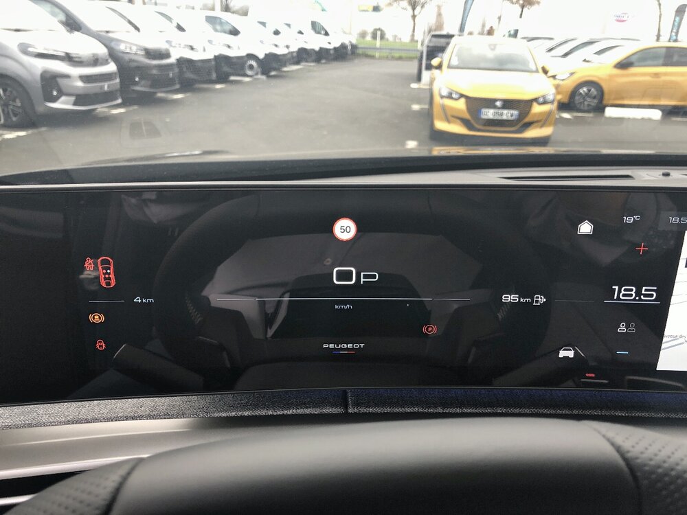 Occasion PEUGEOT 3008 3008 Hybrid 145 e-DCS6 - GT