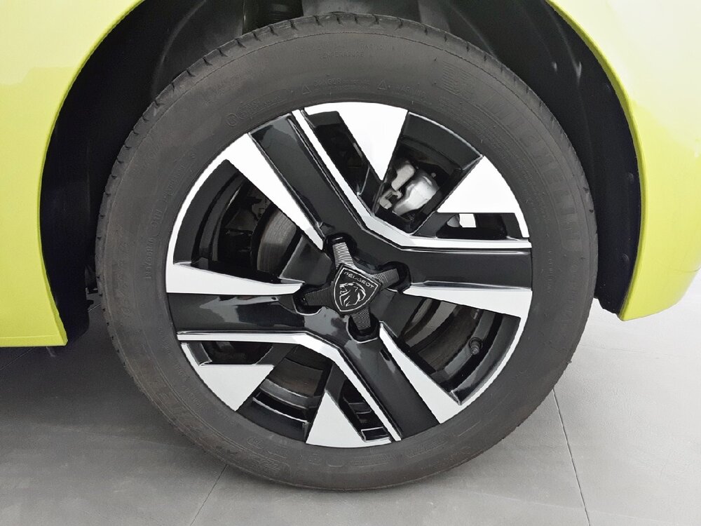 Occasion PEUGEOT 208 208 Hybrid 100 e-DCS6 - Allure