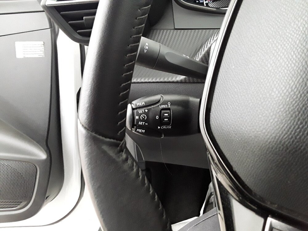 Occasion PEUGEOT 208 208 PureTech 100 S&S BVM6