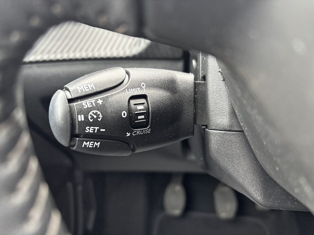 Occasion PEUGEOT 208 208 PureTech 100 S&S BVM6