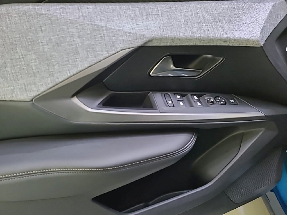 Occasion PEUGEOT 5008 5008 Hybrid 136 e-DCS6 - Allure