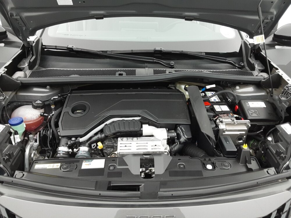 Occasion PEUGEOT 2008 2008 Hybrid 145 e-DCS6 - Allure