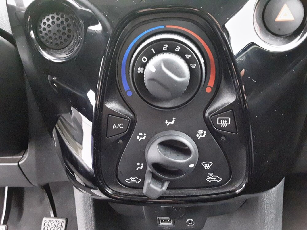 Occasion PEUGEOT 108 108 VTi 72ch S&S BVM5 - Style TOP!